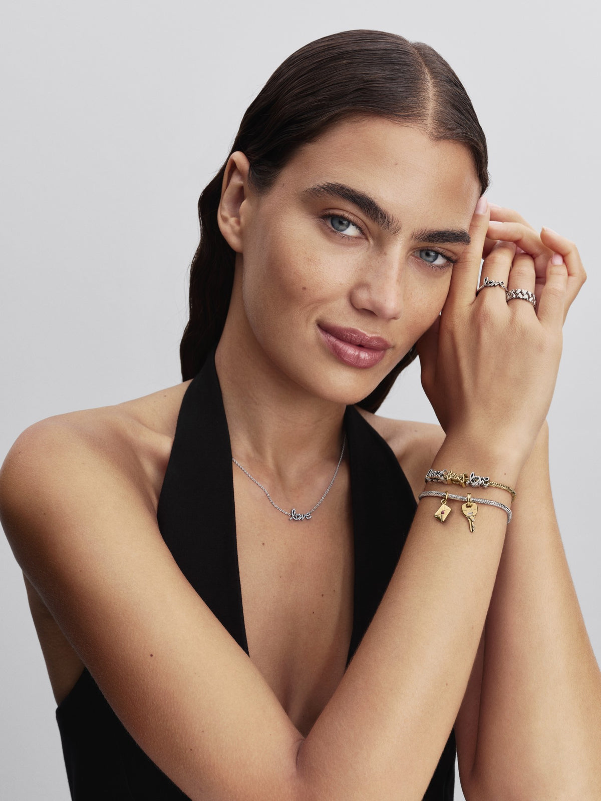 Pandora Sprankelende halsketting love handgeschreven zilver 393076C01