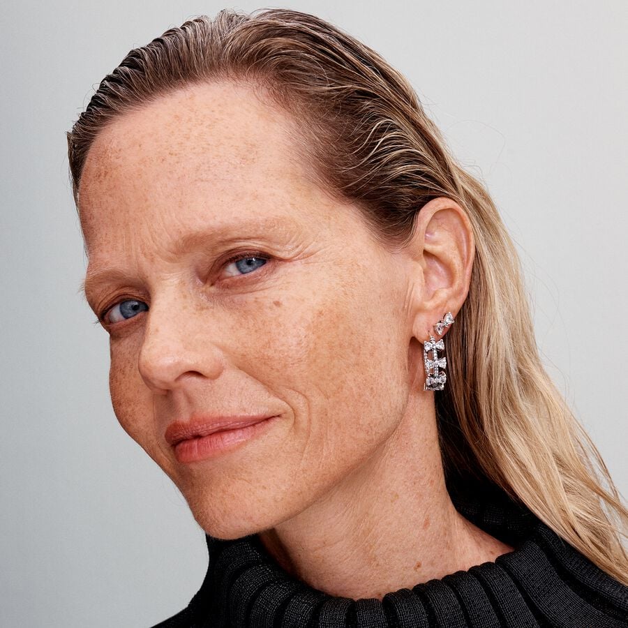 Pandora Oorringen met sprankelende strikken - 293545C01 - PansiteNederland.nl