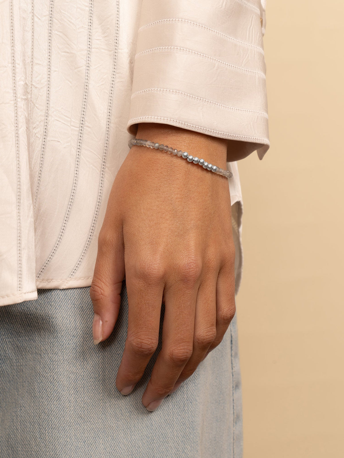 Sparkling Jewels Armband Labradoriet SB-S-4MM-RLI-G18 Zilverkleurig