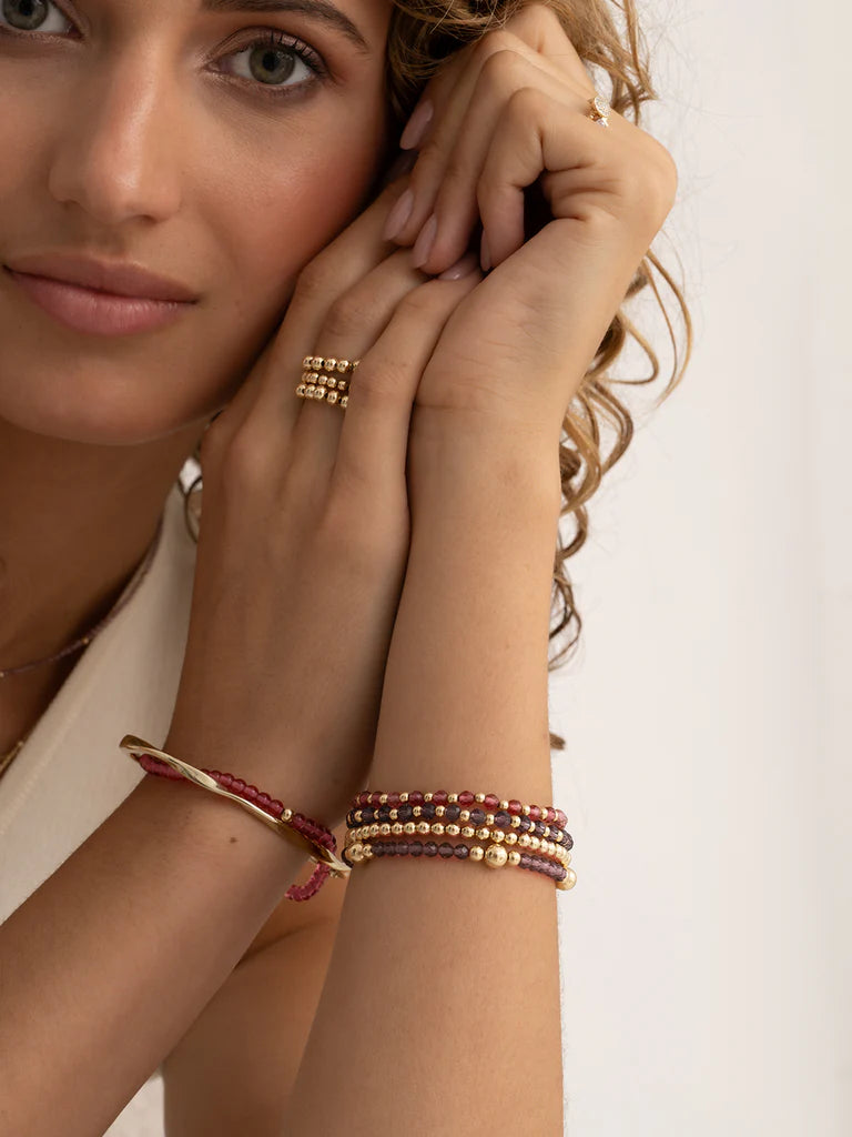 Sparkling Jewels Armband Gold plated Saturn Medium - 4mm SB-G-4MM-ADD - PansiteNederland.nl