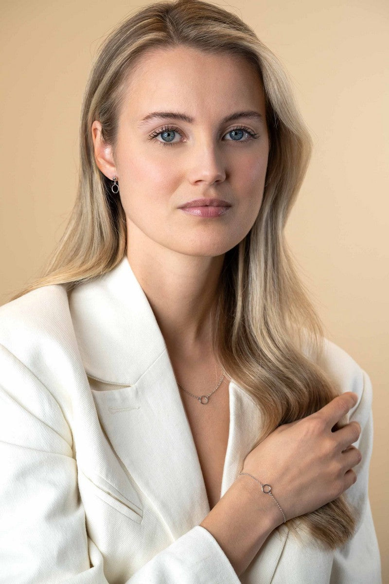 Zinzi Zilveren Minimalistische Armband met Rondje ZIA2523, exclusief en kwalitatief hoogwaardig. Ontdek nu!