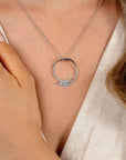 ZINZI zilveren ketting met grote open ronde hanger 25mm bezet met witte zirkonia's 45-50 cm ZIC2645 - PansiteNederland.nl