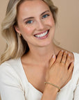 ZINZI Oorringen Gold Plated Zilver 13mm met Witte Zirkonia's en Luxe Klapsluiting - ZIO2686Y - PansiteNederland.nl