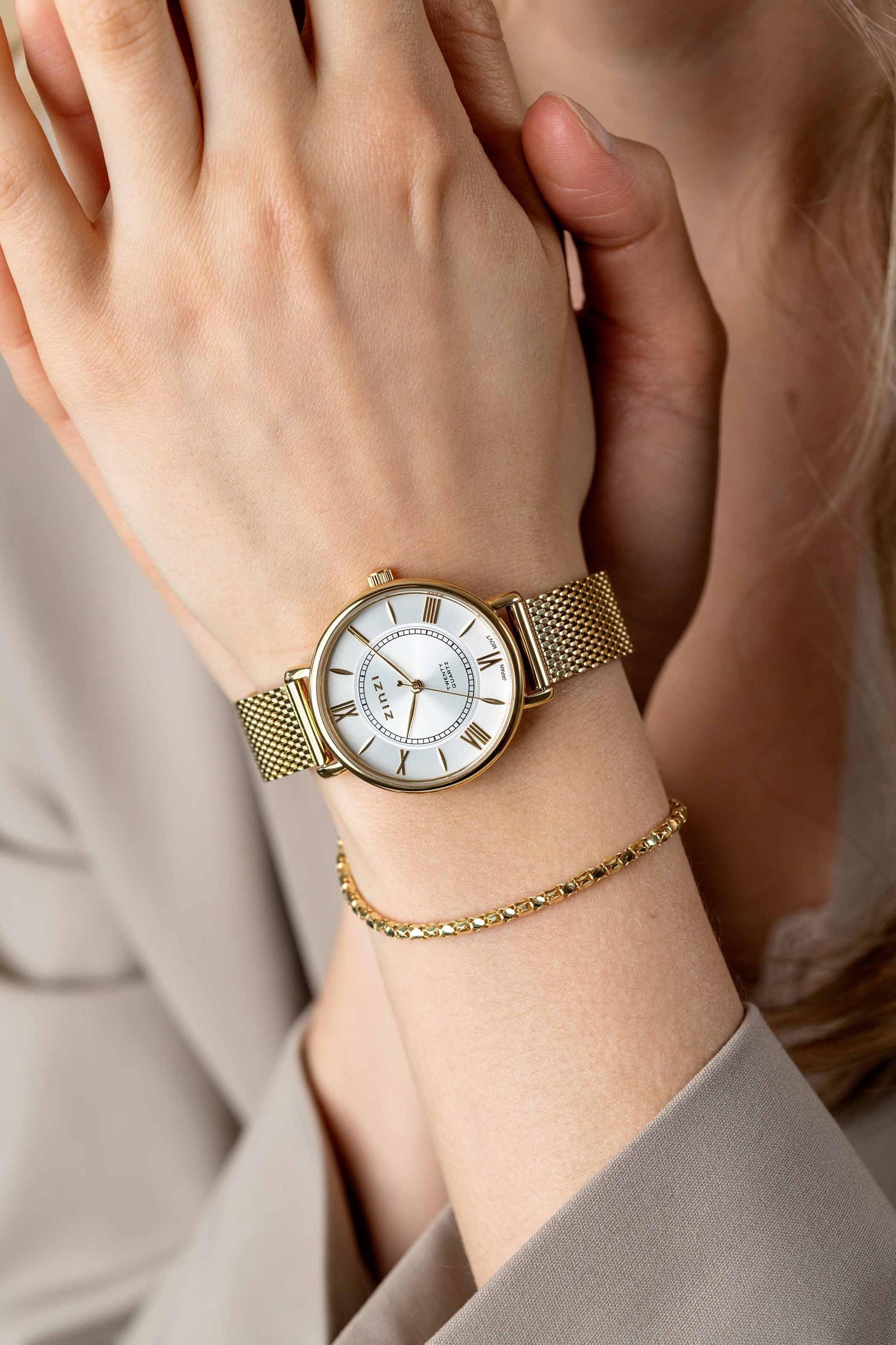 ZINZI Twenty horloge met zilverkleurige wijzerplaat, geelgoudkleurige kast 34mm en stalen meshband ZIW2033 - PansiteNederland.nl