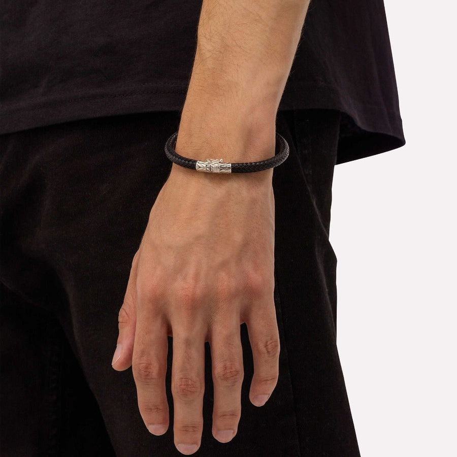 Buddha to Buddha armband 149BL Ellen Leather Black, exclusief en kwalitatief hoogwaardig. Ontdek nu!
