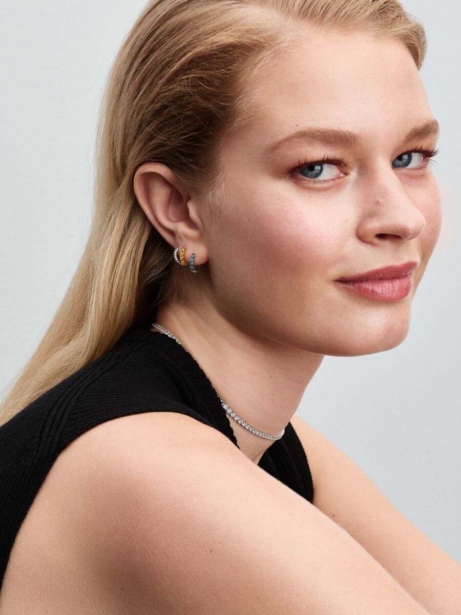 Pandora Lichtblauwe oorringen - 293851C01 - PansiteNederland.nl