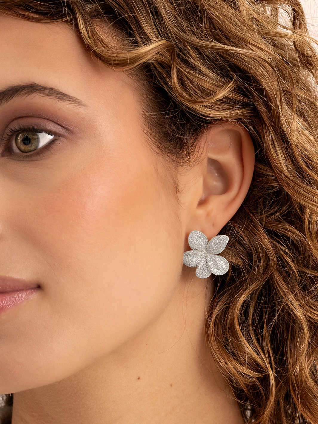Sparkling Jewels Oorknoppen Flora zirkonia EAS38 Zilverkleurig