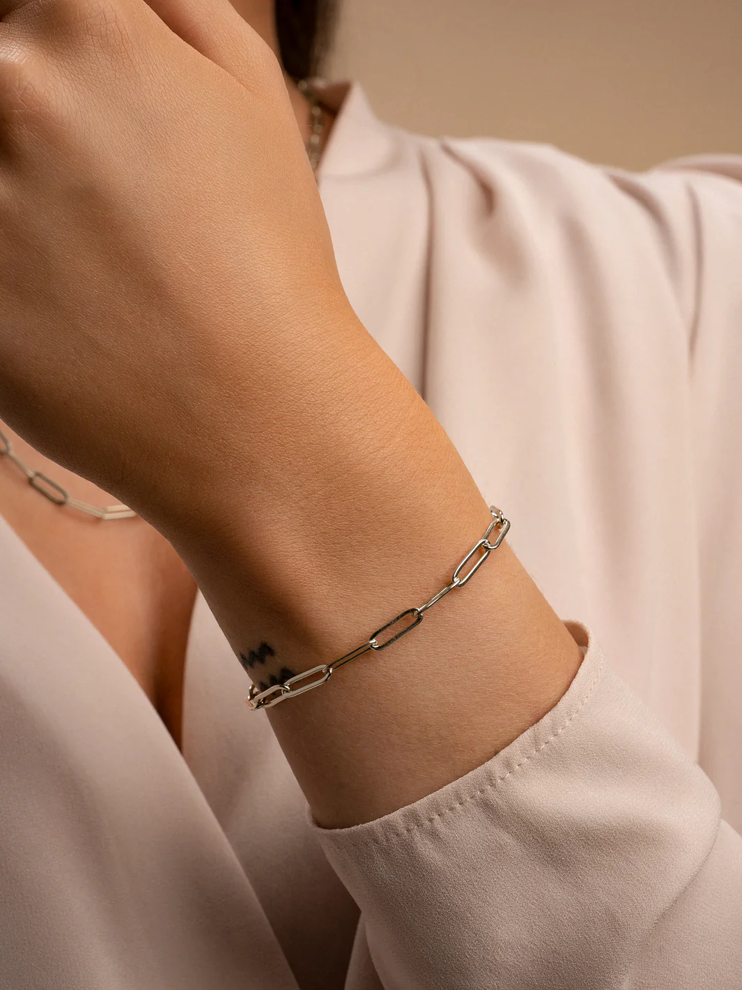 Sparkling Jewels Armband LK-LGS Zilverkleurig