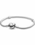 Pandora Moments Snake Chain Armband met Hartsluiting 590719, exclusief en kwalitatief hoogwaardig. Ontdek nu!