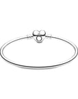 Pandora Moments Zilveren Bangle met Hartensluiting 596268, exclusief en kwalitatief hoogwaardig. Ontdek nu!