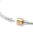 Pandora Moments Two-tone Barrel Clasp Snake Chain Bracelet 599347C00, exclusief en kwalitatief hoogwaardig. Ontdek nu!