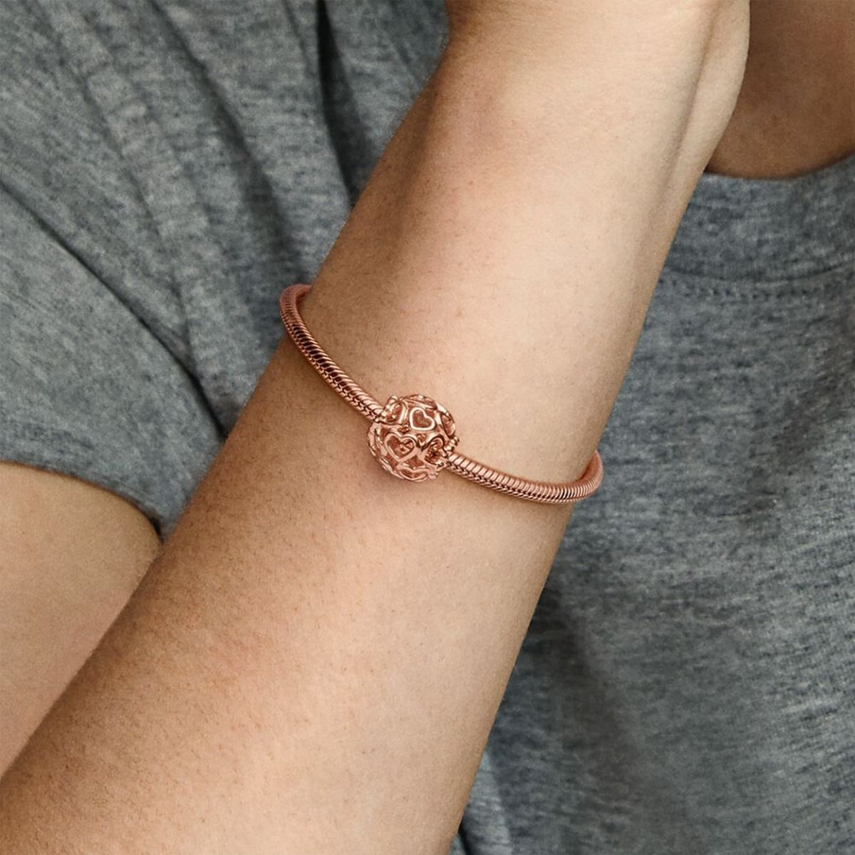Pandora Overal Harten Bedel roségoudverguld - 780964