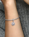 Pandora Sparkling Snowflake Double Dangle Charm 792355C01, exclusief en kwalitatief hoogwaardig. Ontdek nu!