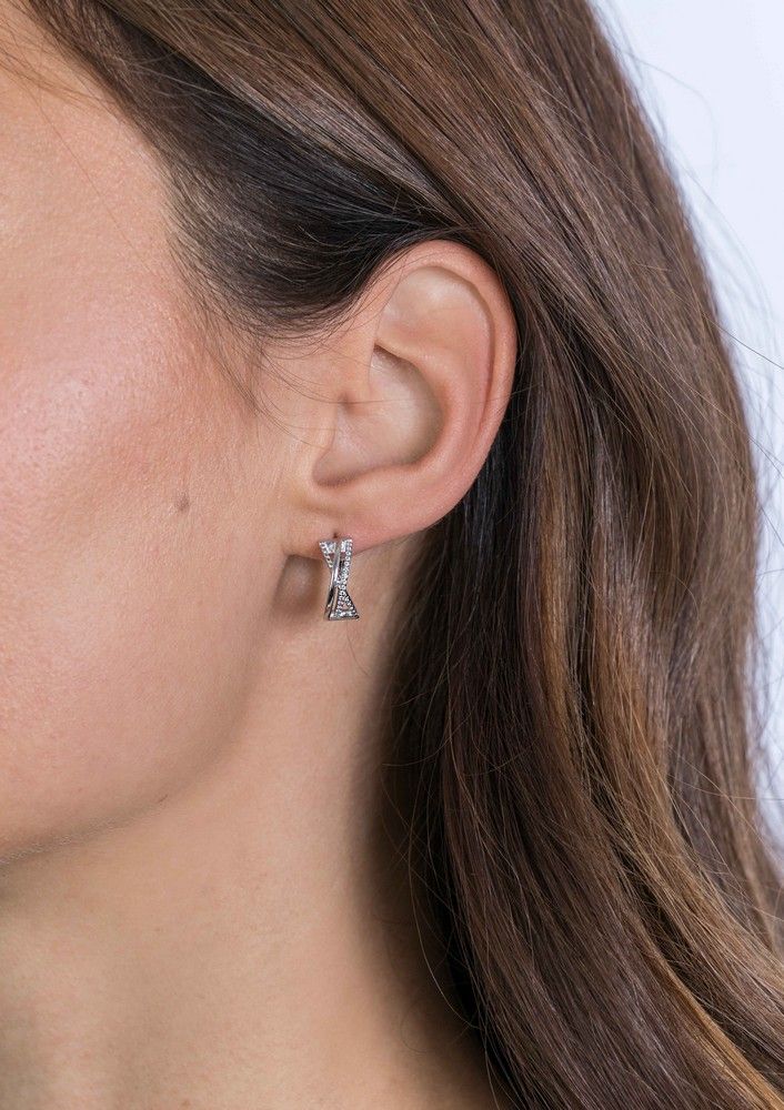 ZINZI Zilveren Oorbellen met Witte Zirkonia - ZIO2141
