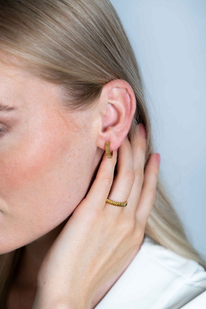 ZINZI Verguld Zilveren Oorbellen 16mm geel - ZIO2245