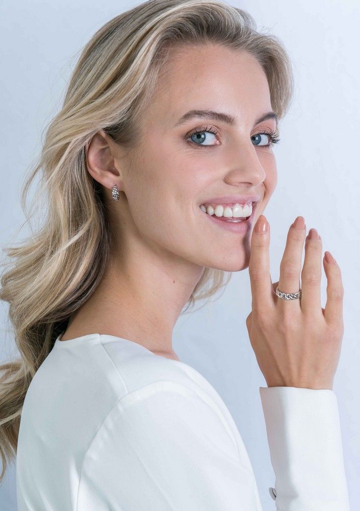 Zinzi zilveren ring gourmet 5.5mm breed ZIR2117, exclusief en kwalitatief hoogwaardig. Ontdek nu!