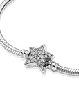 Pandora Moments Snake Chain Armband met Asymmetrische Ster Sluiting 599639C01, exclusief en kwalitatief hoogwaardig. Ontdek nu!