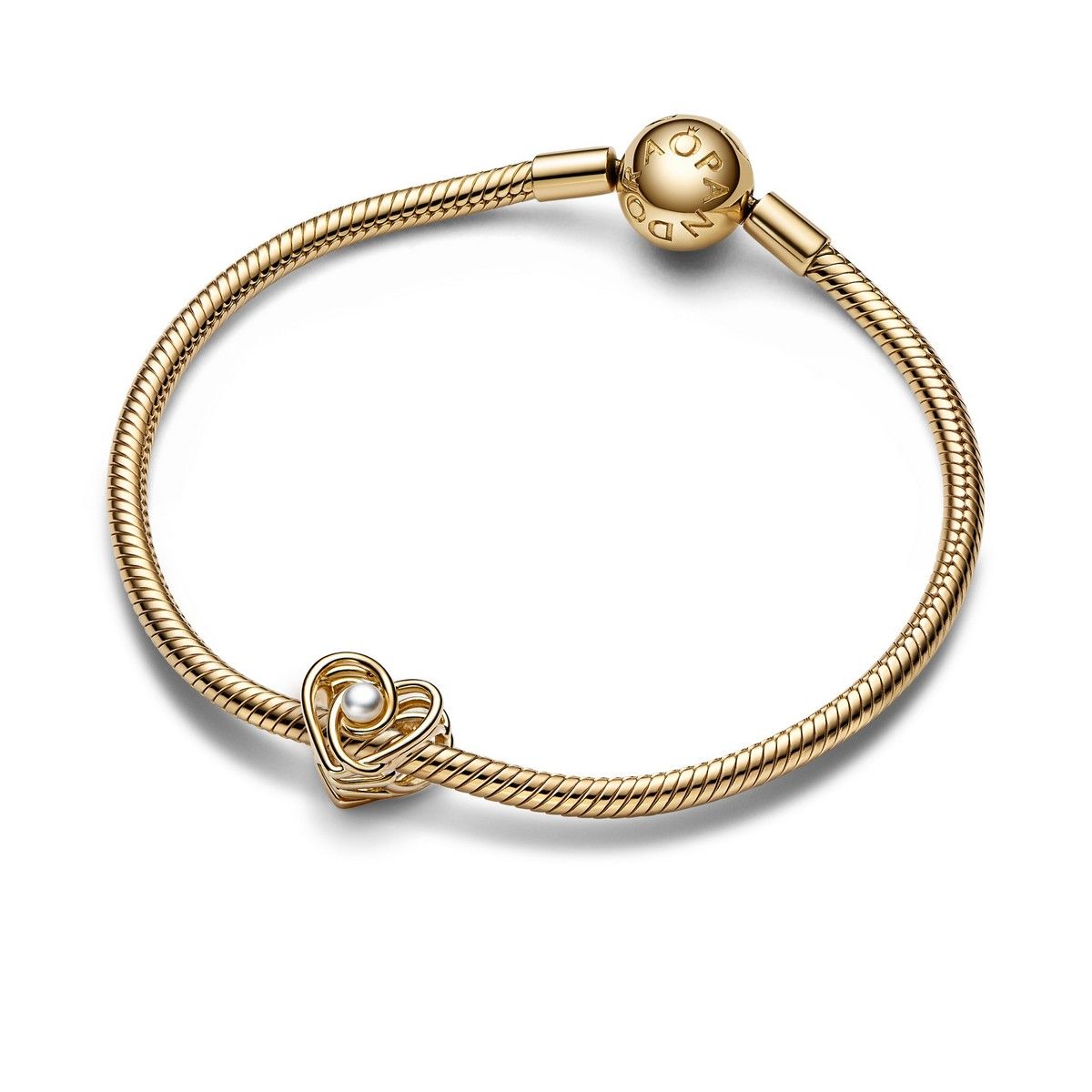 Pandora Openwork zwierige hartbedel met gecultiveerde zoetwaterparel 14 karaat goud - 752636C01