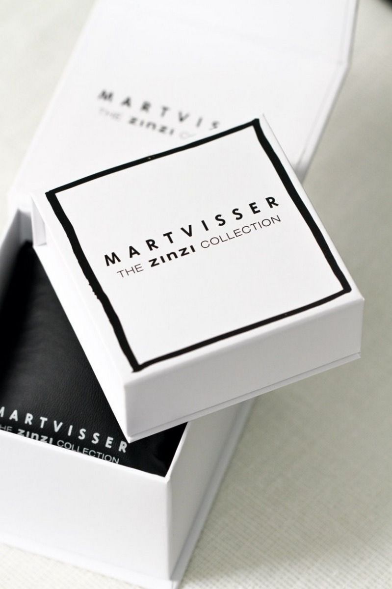 Mart Visser by Zinzi zilveren luxueuze armband wit zwart MVA3Z, exclusief en kwalitatief hoogwaardig. Ontdek nu!