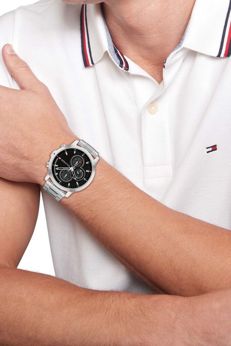 Tommy Hilfiger Horloge Heren 46 mm 46mm zilverkleurig - TH1792048
