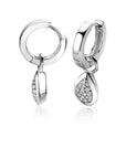 Zinzi zilveren oorbedels druppel wit ZICH1768, exclusief en kwalitatief hoogwaardig. Ontdek nu!