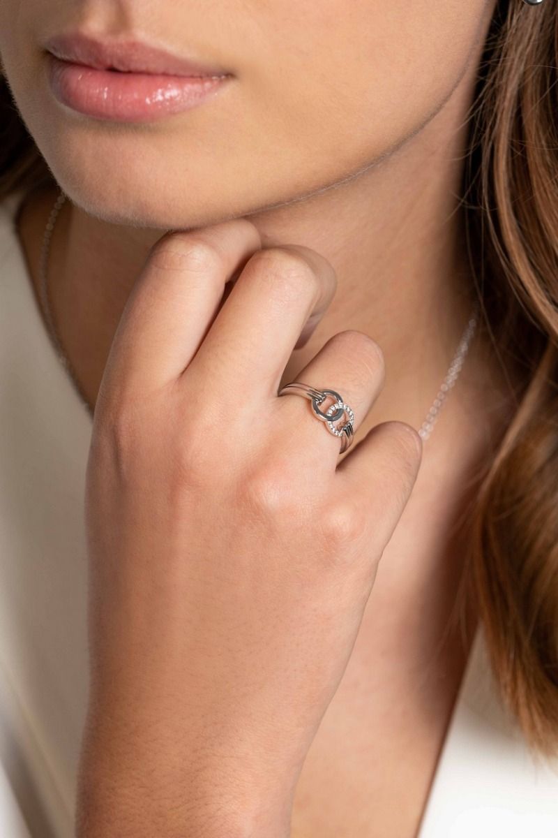 Zinzi zilveren ring twee ronde vormen met elkaar verbonden wit ZIR2266, exclusief en kwalitatief hoogwaardig. Ontdek nu!