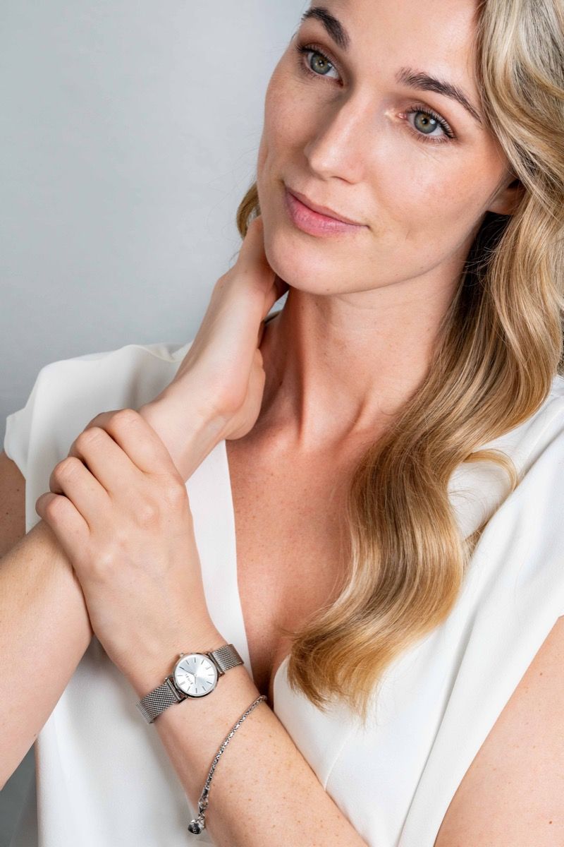 Zinzi horloge Retro Mini ZIW1802 24mm + gratis armband t.w.v. 29,95, exclusief en kwalitatief hoogwaardig. Ontdek nu!