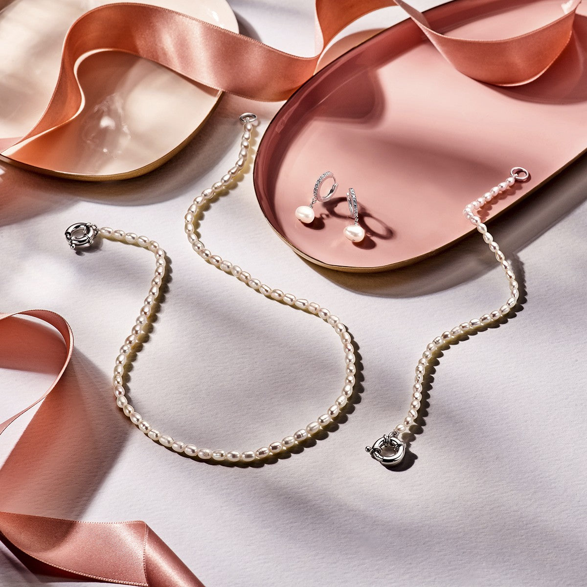 Zilver Gerhodineerd Klapoorringen Parel En Zirkonia 1334431 - PansiteNederland.nl