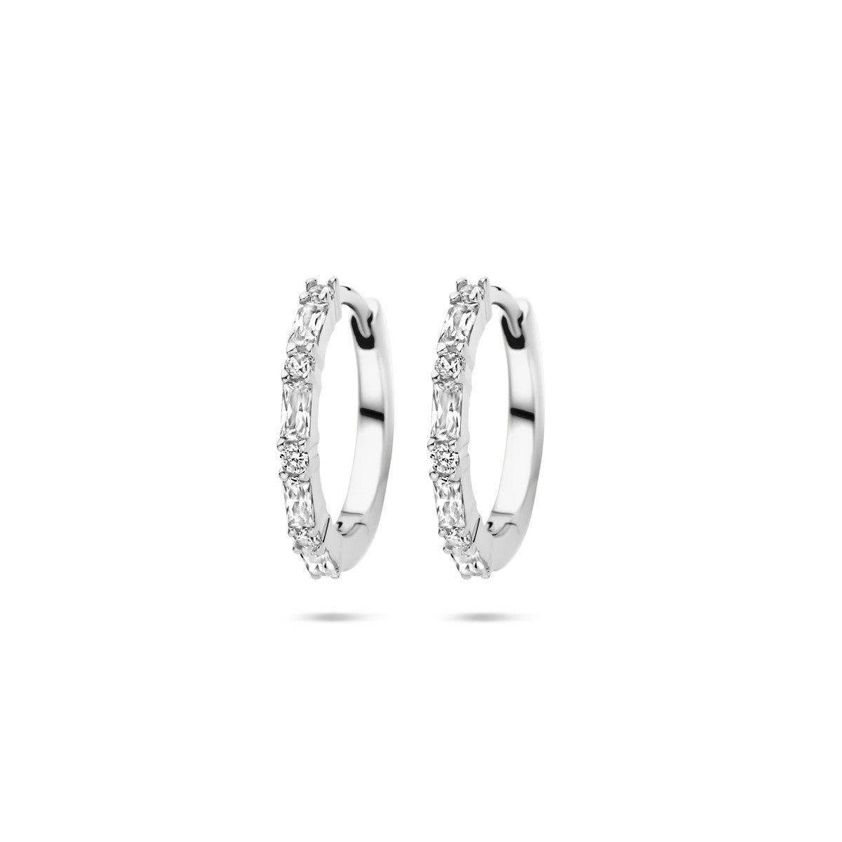 Zilver Gerhodineerd Klapoorringen Zirkonia 15 Mm 1339597 - PansiteNederland.nl