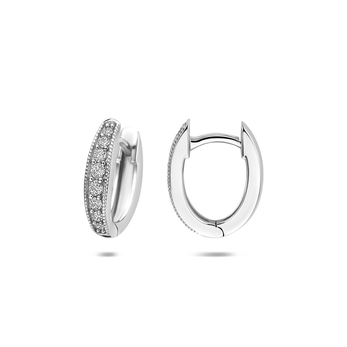 Klapoorringen zirkonia zilver gerhodineerd 14,5 mm briljant