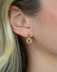 ZINZI gold plated zilveren oorstekers met open rondje van 8,5mm voorzien van een bolstructuur 14mm ZIO2704G - PansiteNederland.nl