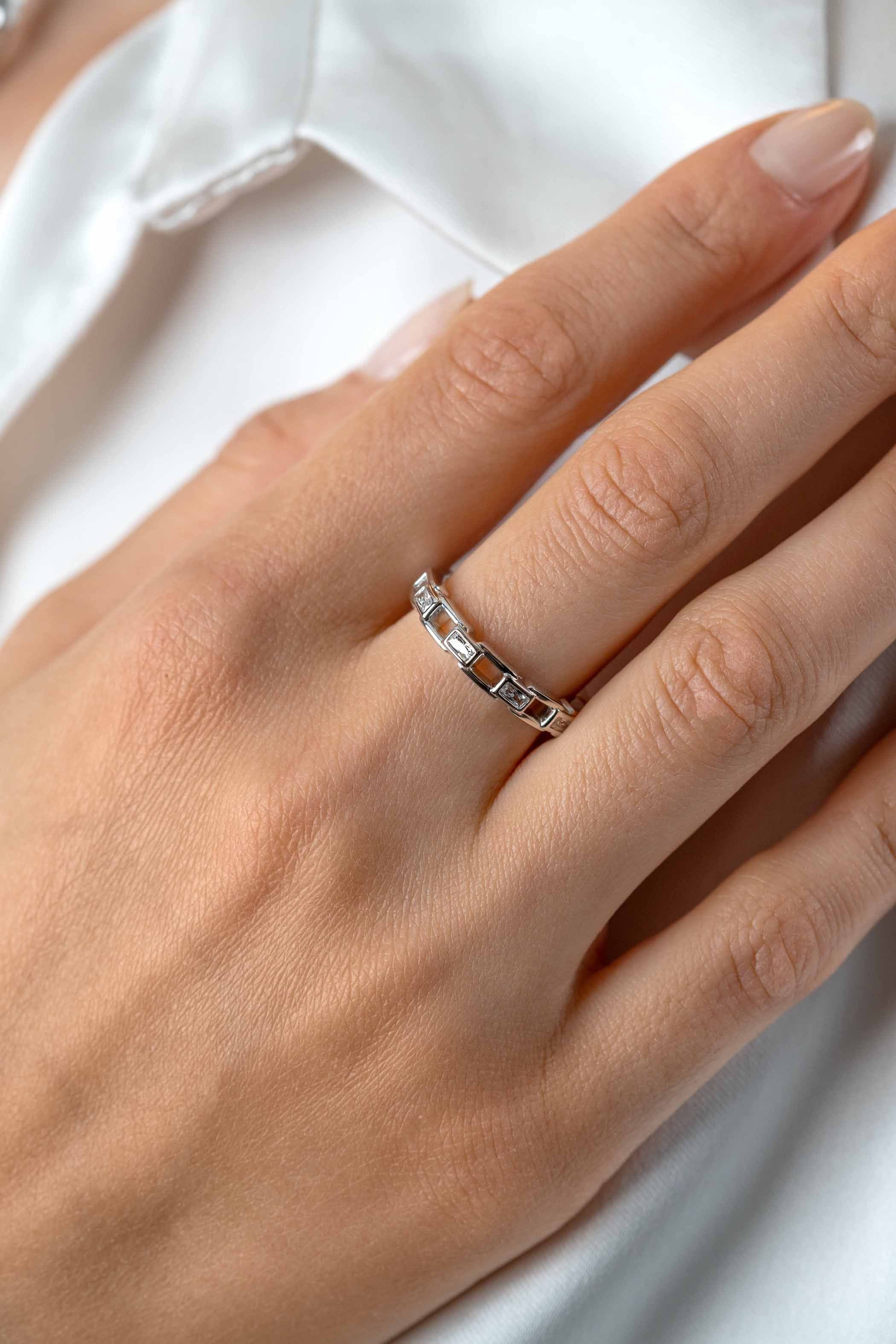 ZINZI Zilveren Ring met Witte Zirkonia - ZIR2546