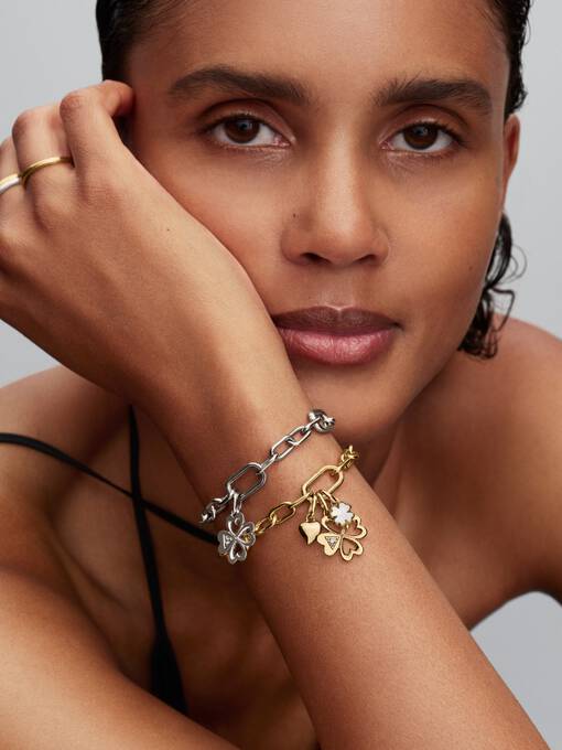 Pandora Hartjes Klavertjevier Medaillonbedel zilver medallion - 793034C01
