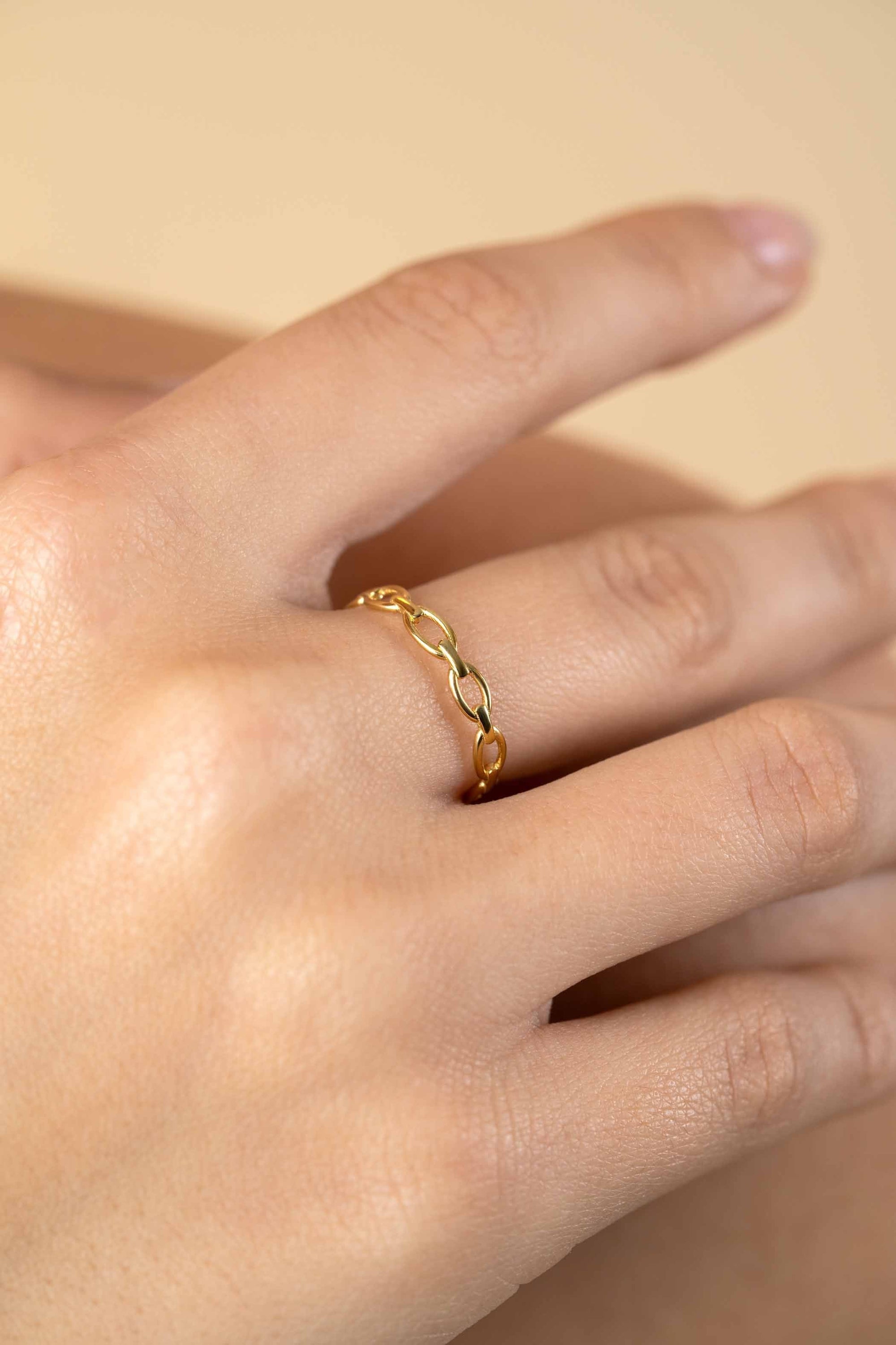 ZINZI Gold 14 karaat gouden ring met ovale schakels van 3mm breed ZGR368 - PansiteNederland.nl