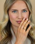 ZINZI Gold 14 krt gouden cross-over ring (5mm breed) glad en bolletjes ZGR539 - PansiteNederland.nl