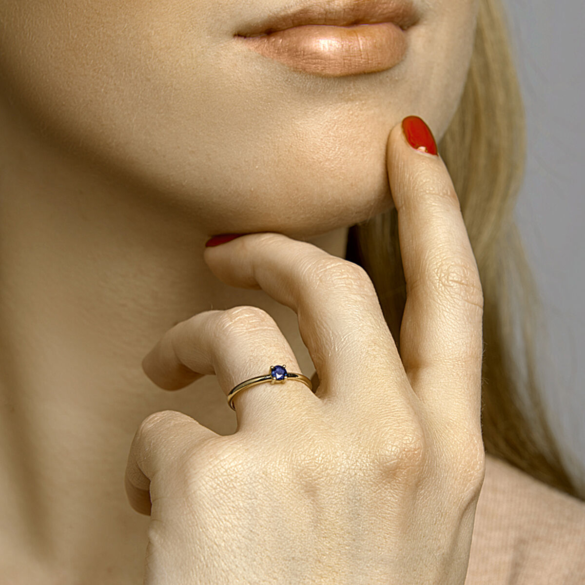 Ring saffier 14K geelgoud
