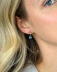ZINZI gold plated zilveren oorstekers blauwe peer en wit ronde zetting 16mm ZIO2744 - PansiteNederland.nl