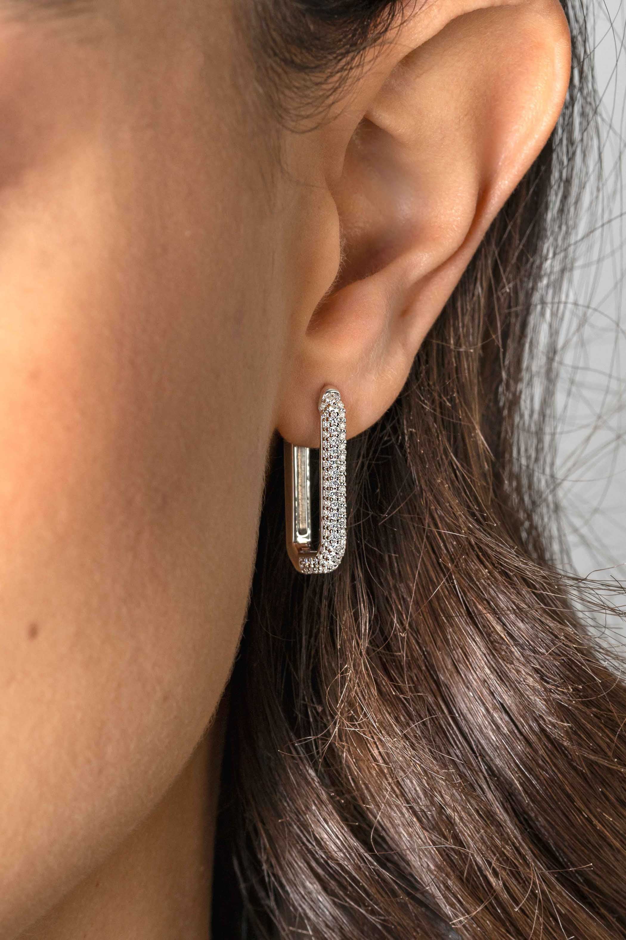23mm ZINZI zilveren luxe oorbellen 23x3mm achthoekig bezet met witte zirconia's en klapsluiting - ZIO2494Z