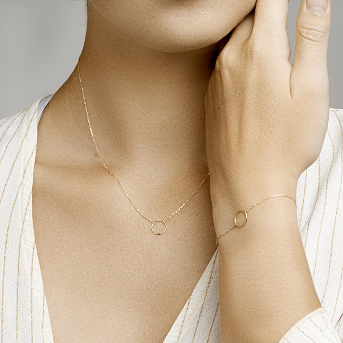 14K Geelgoud Armband Rondje 0,8 Mm 16,5 - 17,5 - 18,5 Cm 4020729 - PansiteNederland.nl