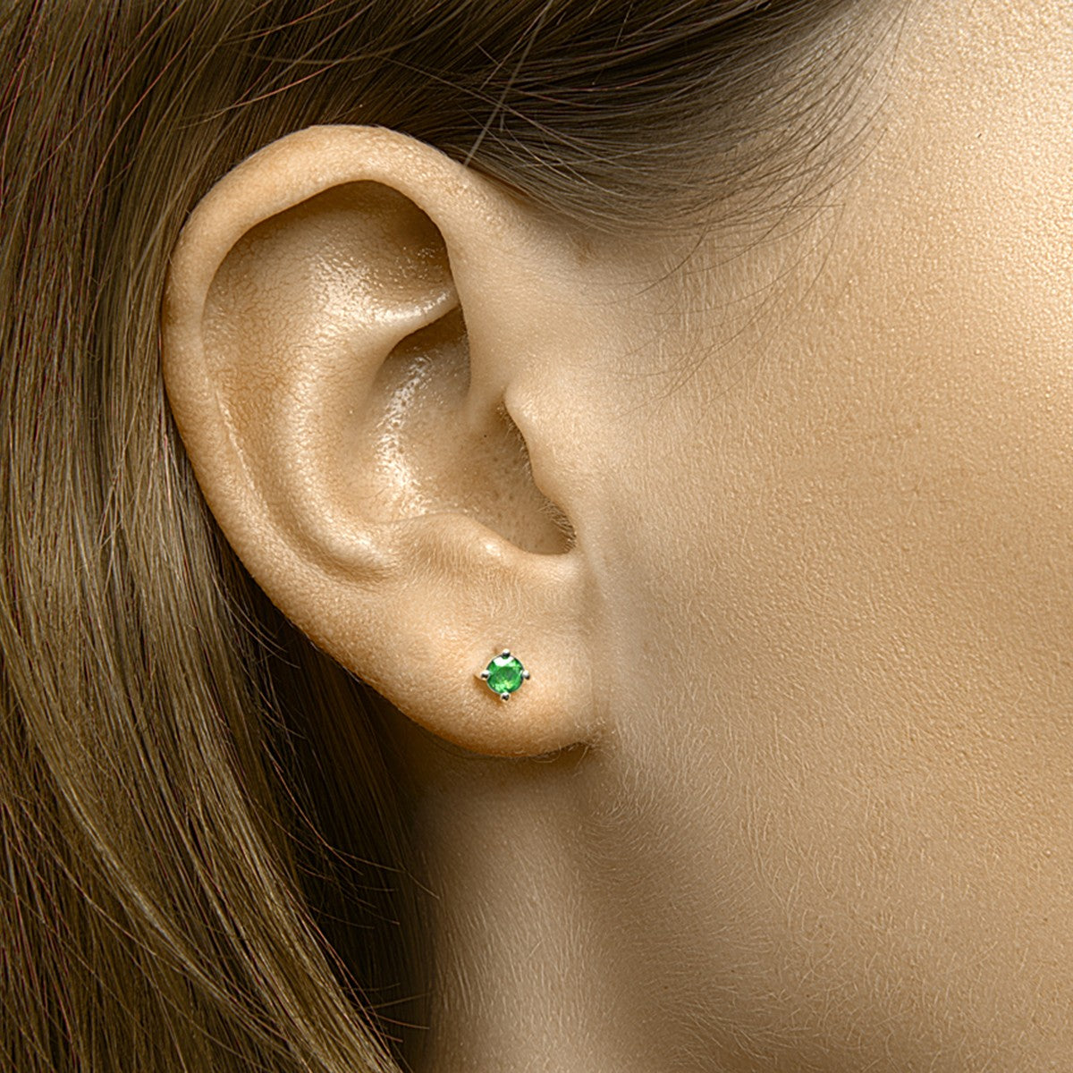 Oorknoppen groene smaragd 14K geelgoud 4 x 4 mm – 4022792