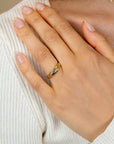 ZINZI gold plated zilveren ring (5mm breed) met veertjesmotief ZIR2644G