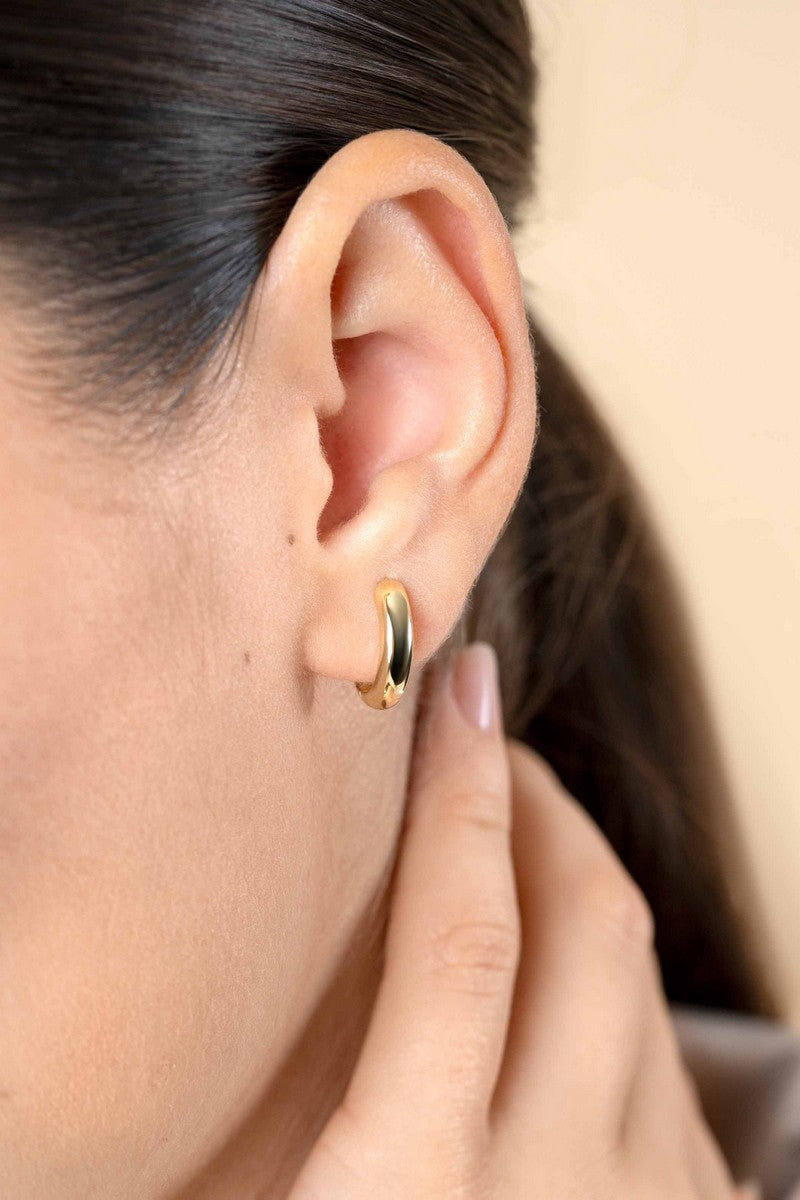 Zinzi Gold 14 krt gouden oorringen brede ronde buis 5mm, met luxe klapsluiting ZGO436 - PansiteNederland.nl