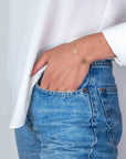 Zinzi zilveren armband geel verguld hart 17-20cm ZIA1188G op model