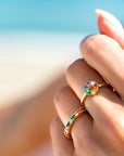 Zinzi zilveren ring 14K geel verguld 8,5mm bezet regenboog ZIR2172 - PansiteNederland.nl