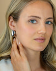 ZINZI zilveren oorringen met brede buis, vierkante look en handige bovensluiting 24mm ZIO2747 - PansiteNederland.nl