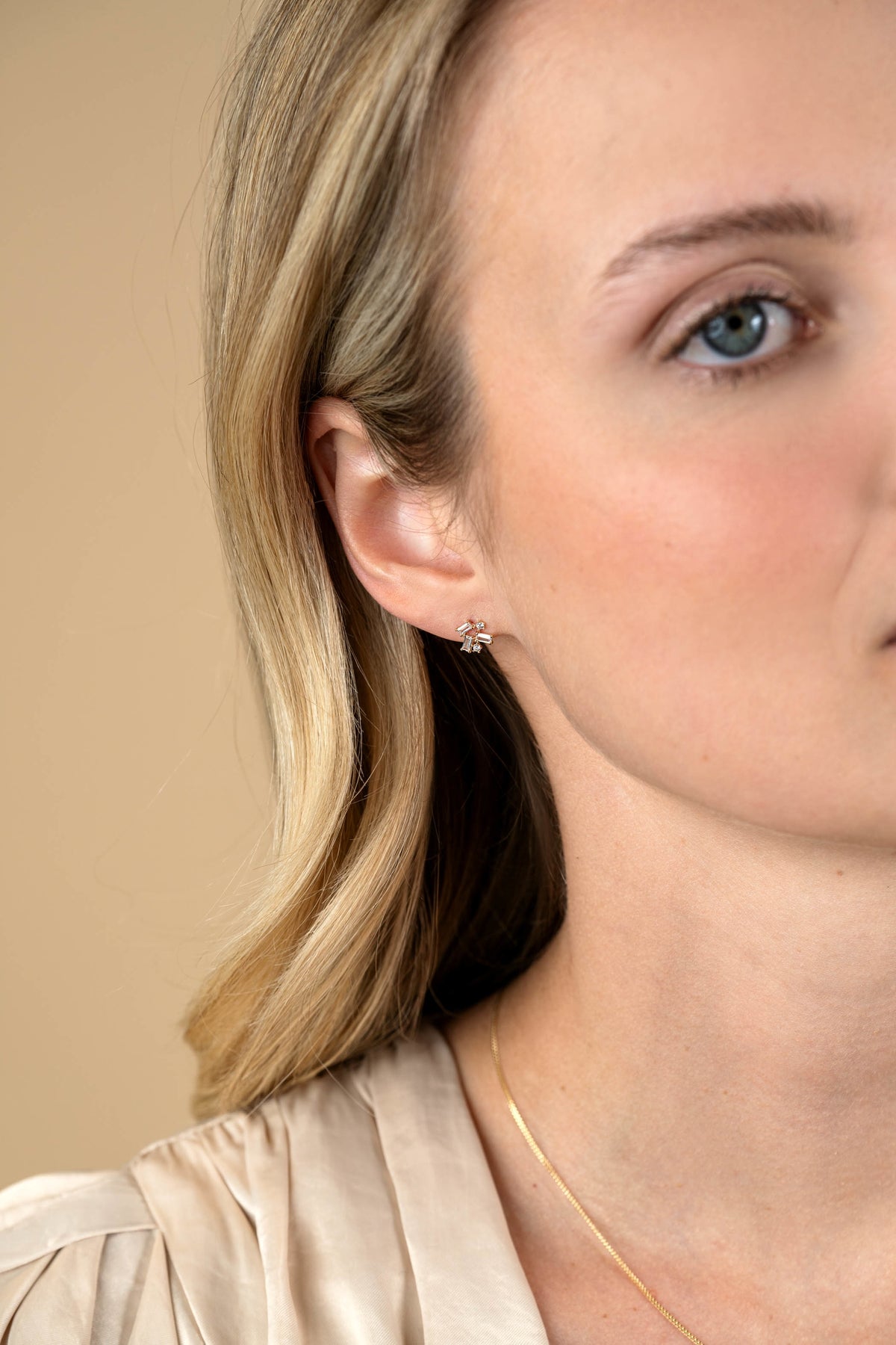 ZINZI 14K Gouden Oorknoppen met Witte Zirkonia ZGO511