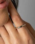 ZINZI gold plated zilveren aanschuifring met zeven ster-zettingen, bezet met witte zirkonia's 3mm breed ZIR2491Y - PansiteNederland.nl