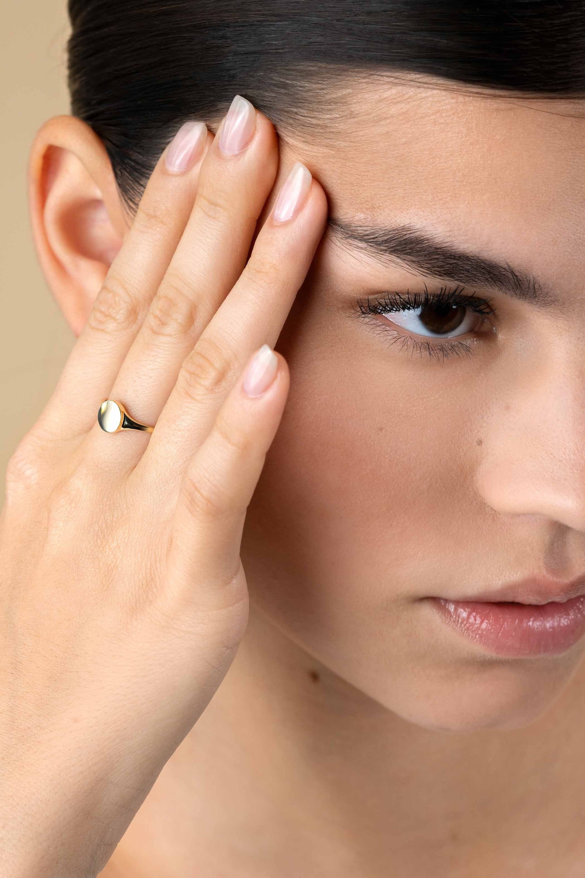 ZINZI Gold 14 krt gouden monogram ring met ovaal plaatje van 7mm ZGR406 - PansiteNederland.nl