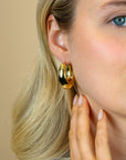 ZINZI gold plated zilveren oorringen met brede buis (9mm) en ovaal model, handige bovensluiting 31mm ZIO2750G - PansiteNederland.nl