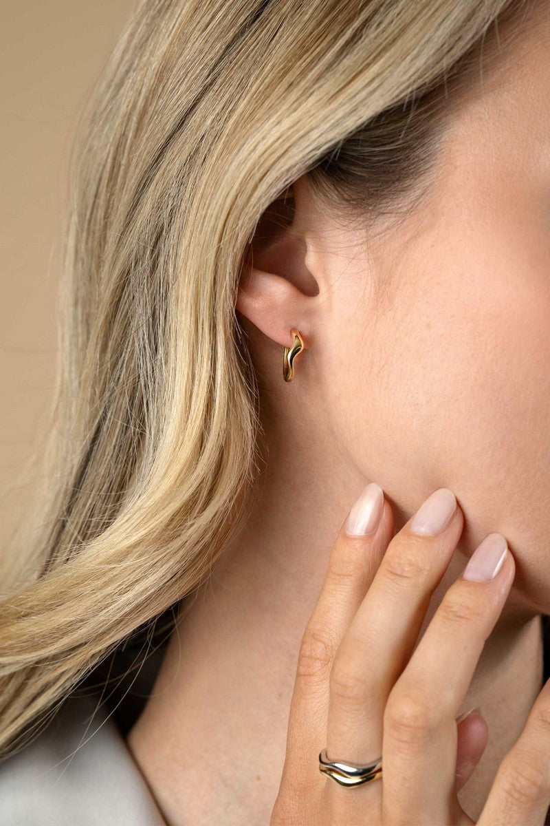 Zinzi 15mm zilveren oorringen organisch gevormd met luxe klapsluiting ZIO2627 - PansiteNederland.nl